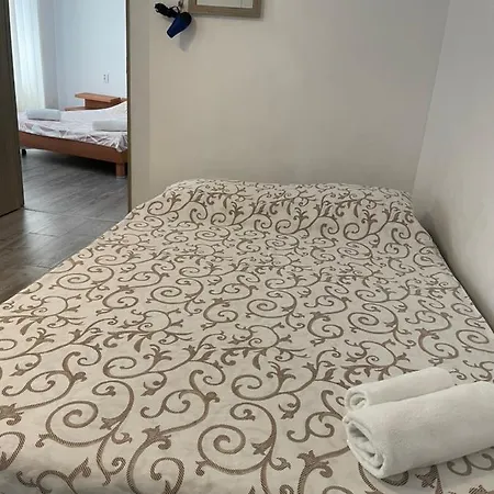 Piata Amzei Nr.1 Апартаменты