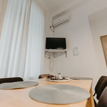 Piata Amzei Nr.1 Apartamento