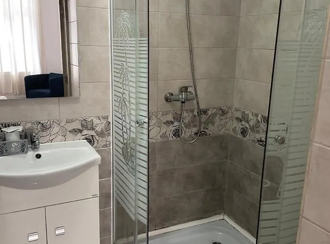 Piata Amzei Nr.1 Бухарест